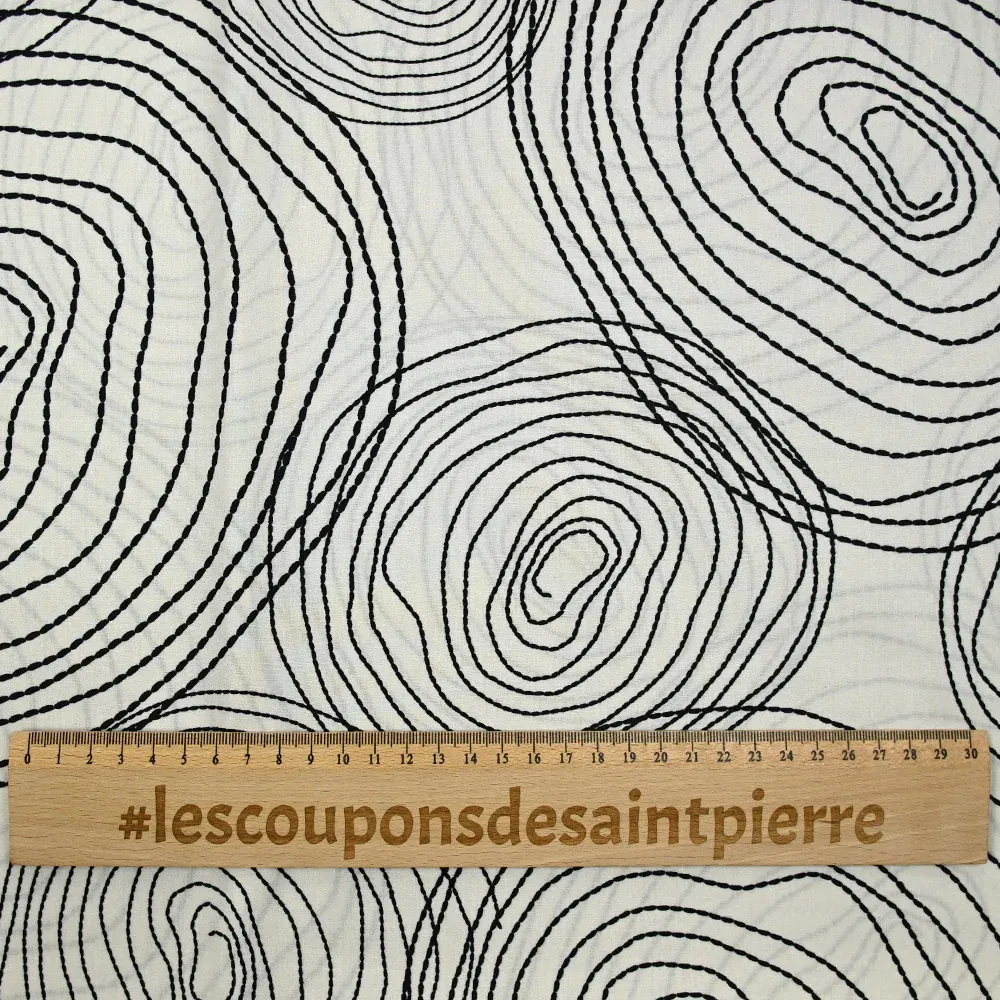 Popeline de coton imprimée escargot noir fond beige clair – Image 4