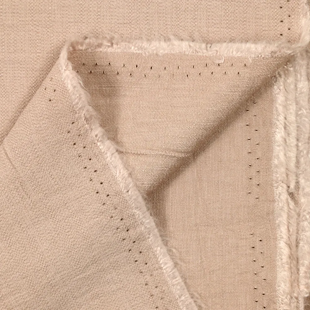 Crêpe viscose Lily sable – Image 4