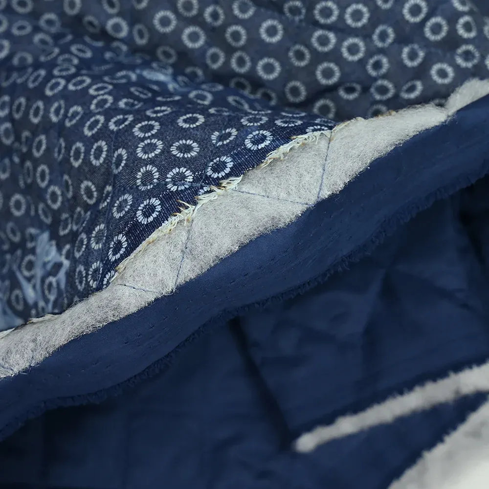 Chambray matelassé imprimé tie and dye cercle en pétales – Image 5