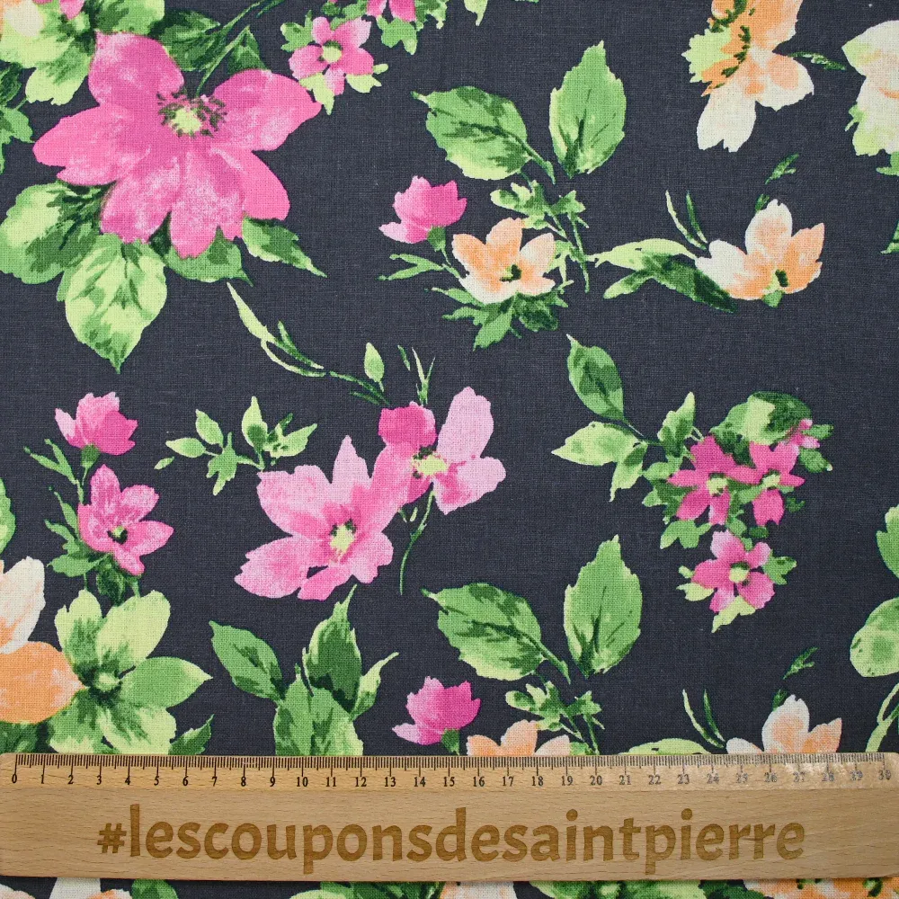 Lin viscose imprimé printemps fleuri fond bleu ardoise foncé – Image 3