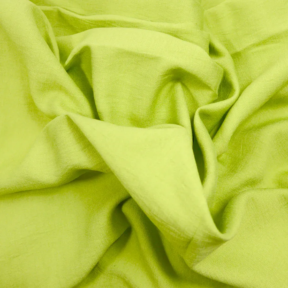 Crêpe viscose Lily vert tilleul – Image 2