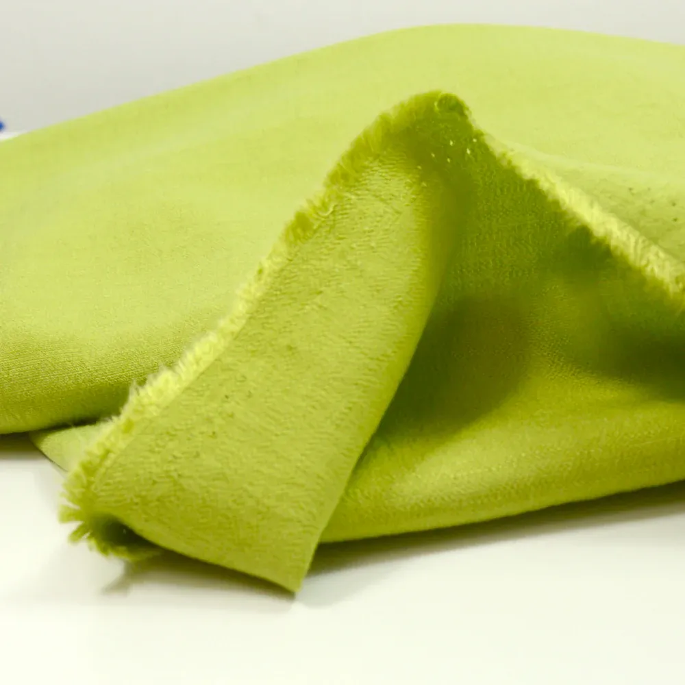 Crêpe viscose Lily vert tilleul – Image 4