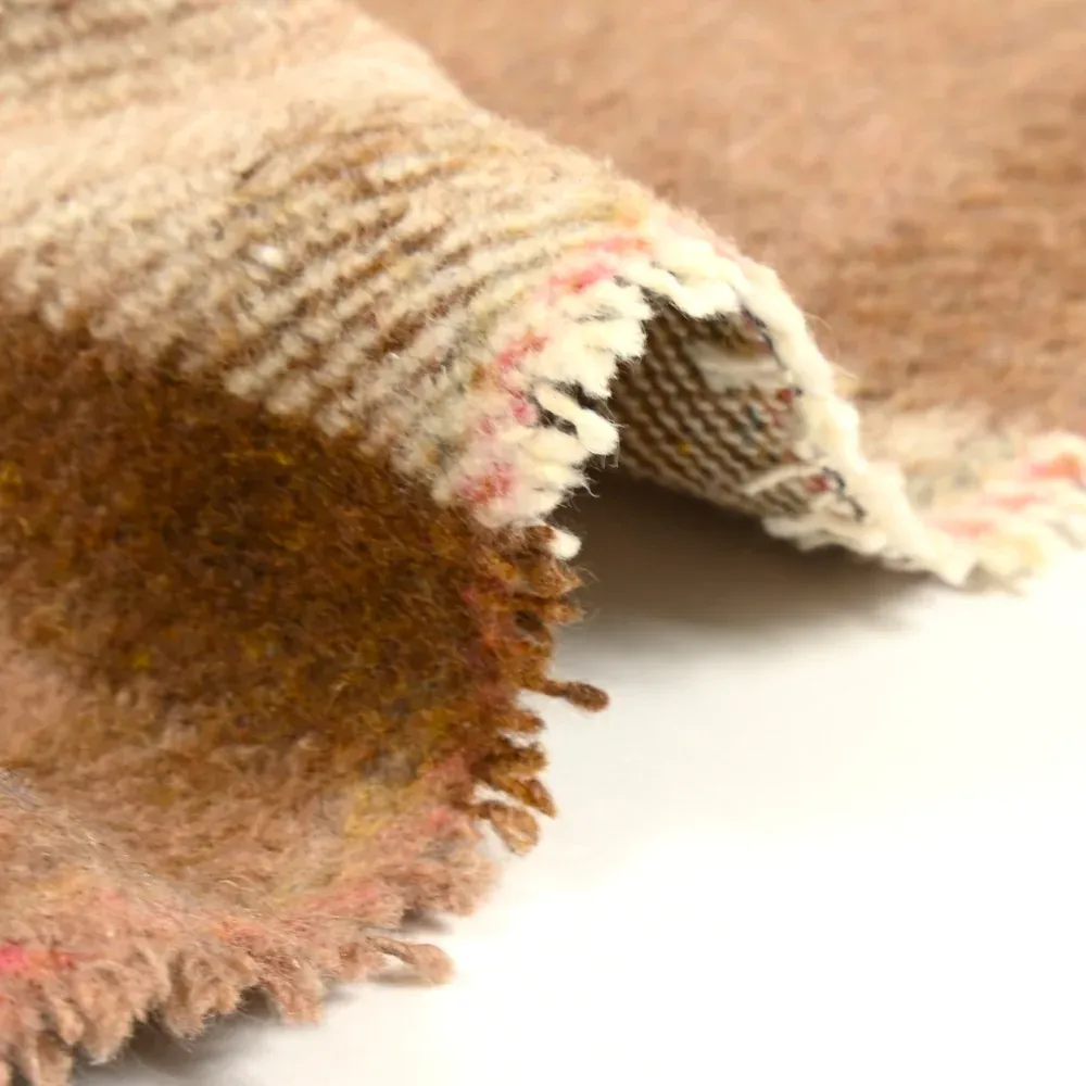 Lainage gratté à carreaux Gina marron glacé – Image 5