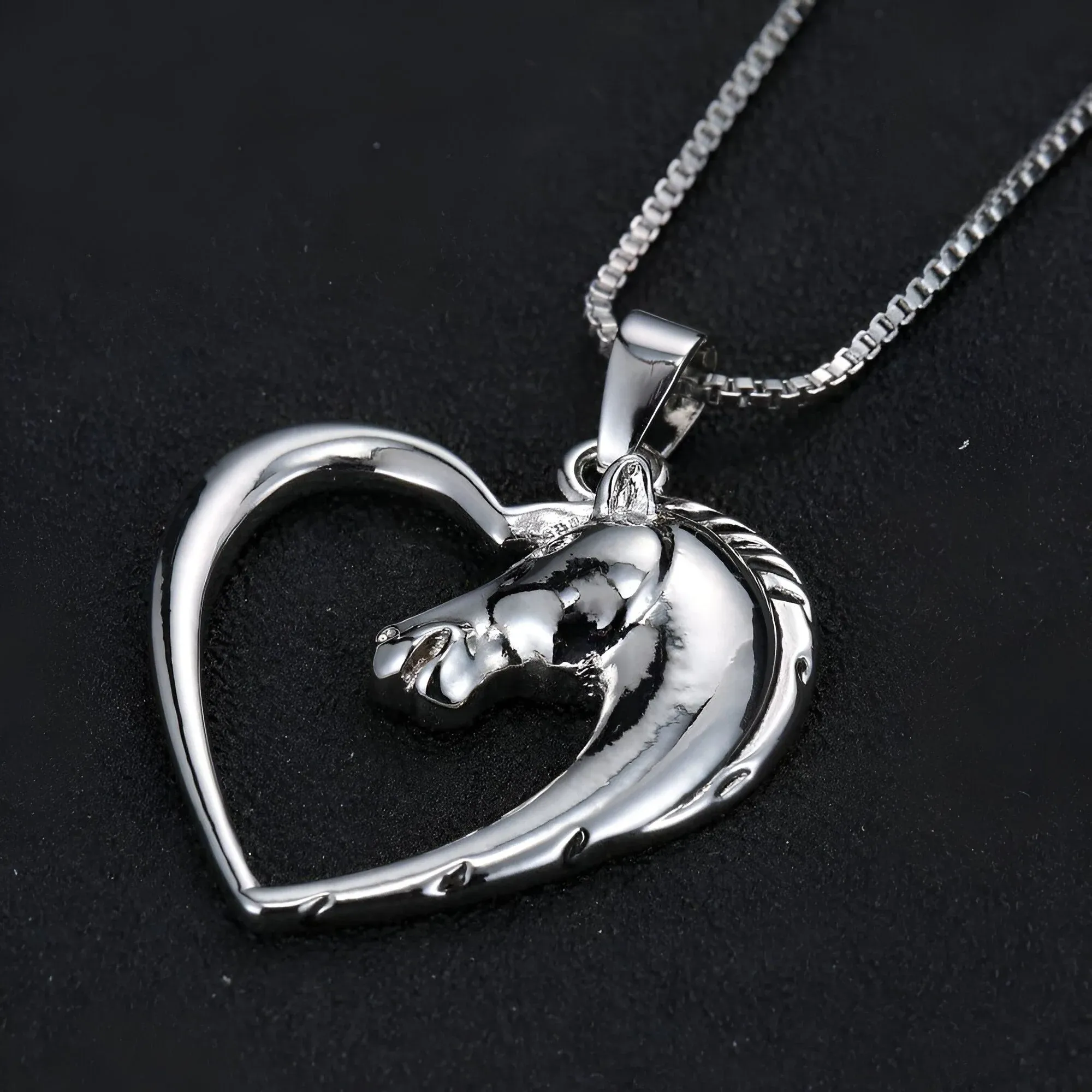 Collier Licorne Homme – Image 3