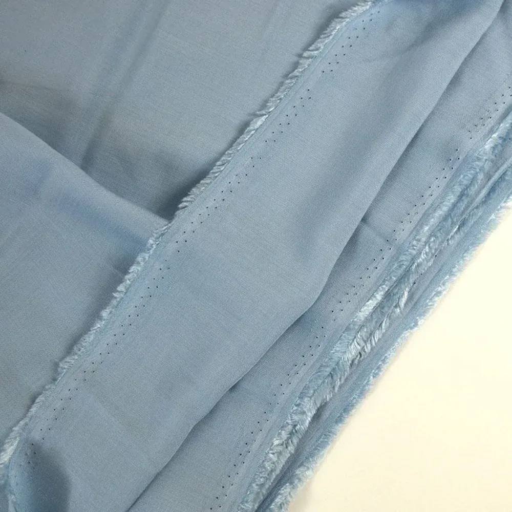 Voile viscose bleu glacier – Image 4